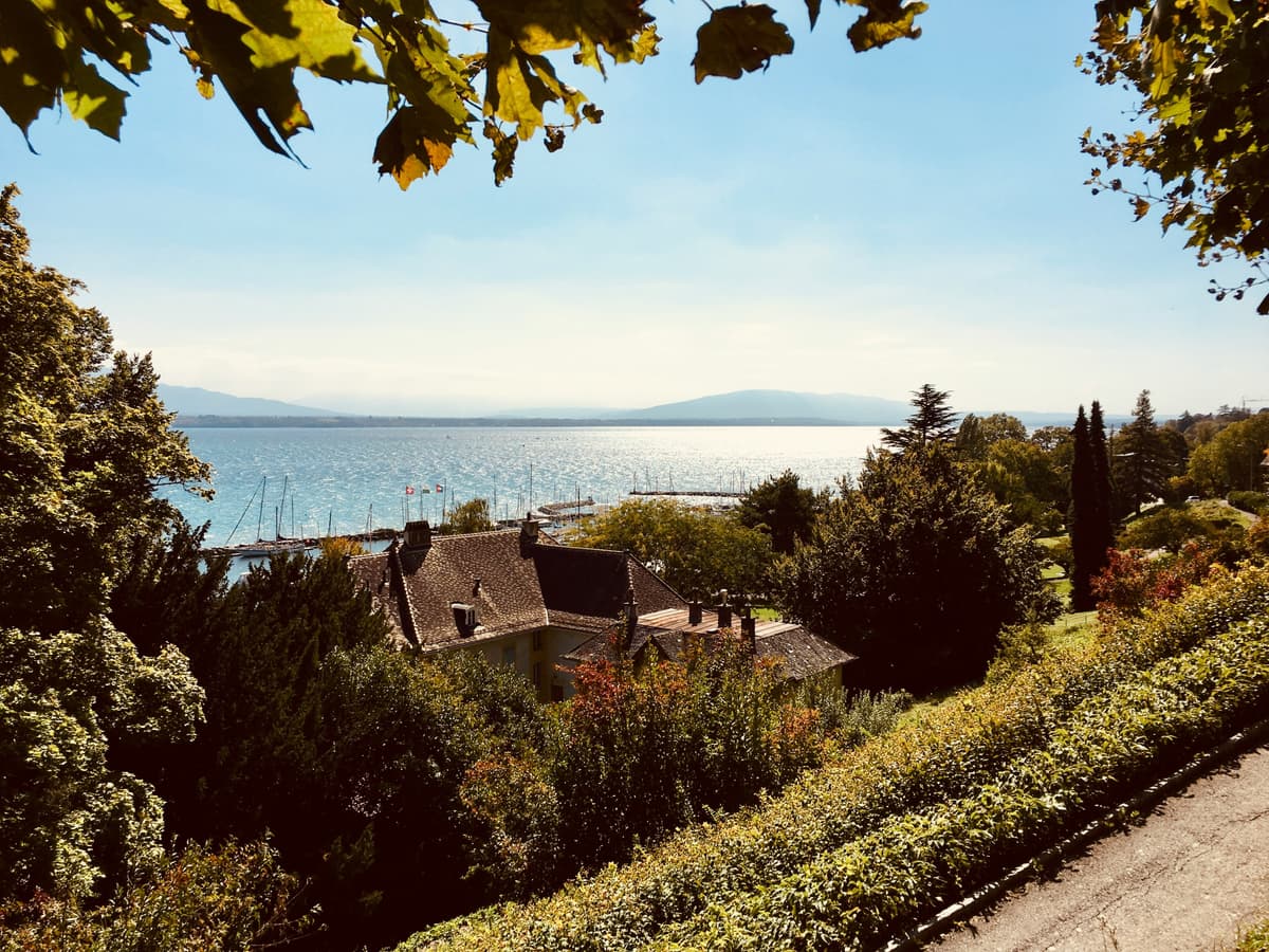 Child day care centers in Vaud